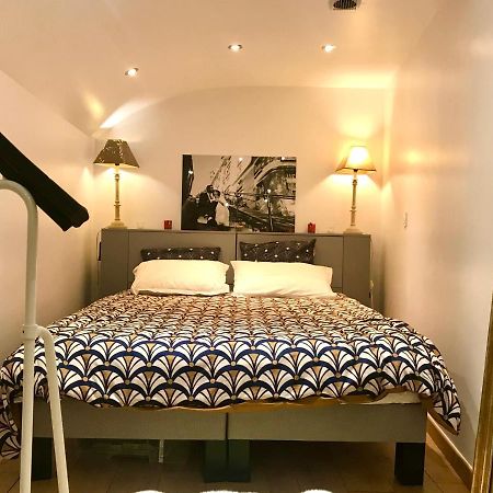 Appartamento Adorable Souplex Batignolles Parigi Esterno foto