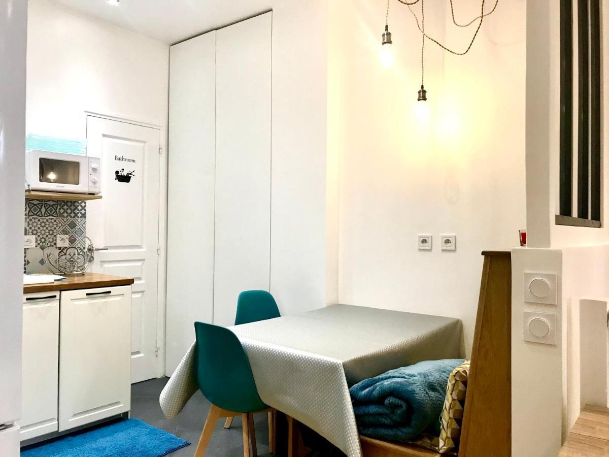 Appartamento Adorable Souplex Batignolles Parigi Esterno foto