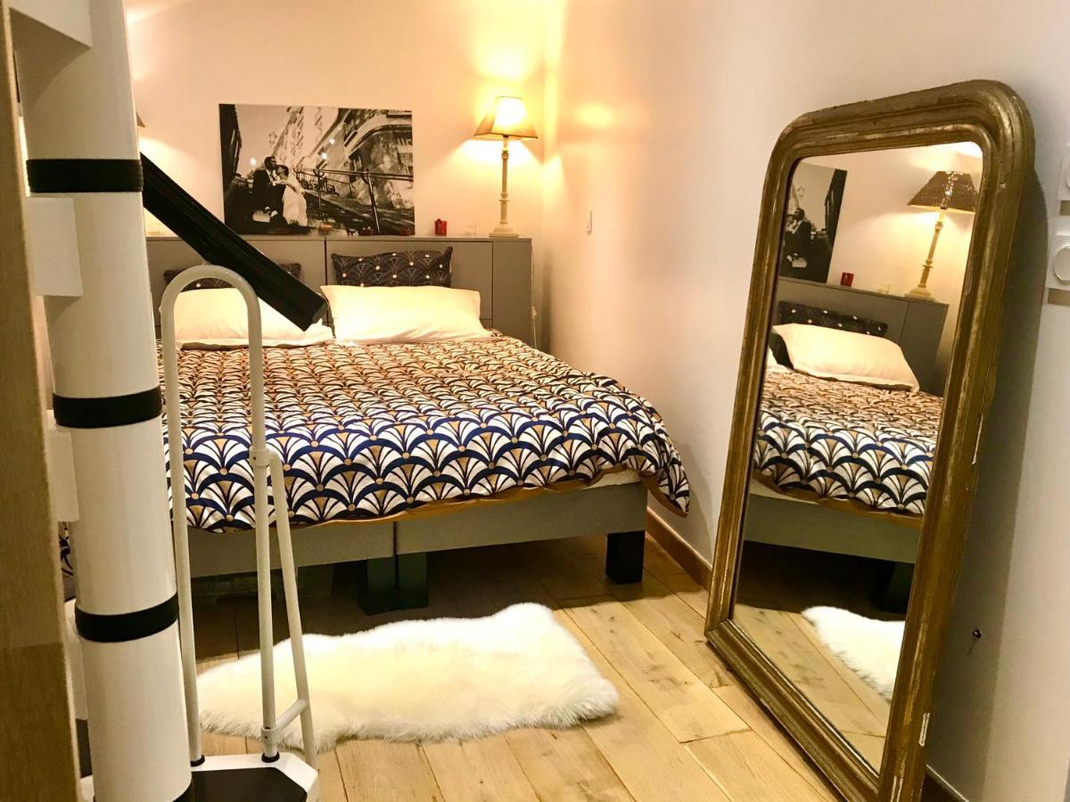 Appartamento Adorable Souplex Batignolles Parigi Esterno foto